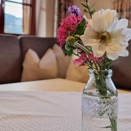 Milz Apartment *